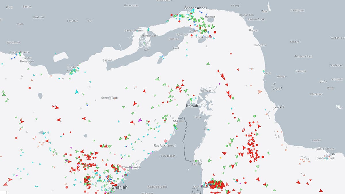 Ιμπεριαλιστική επίθεση κλείνει στενά Ορμούζ