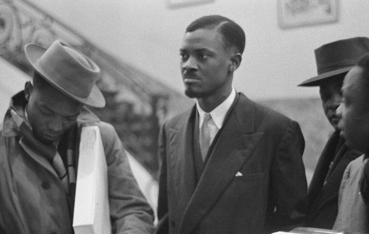 Ιστορική δίκη: Ο πρώην Επίτροπος ΕΕ για τον Λουμούμπα