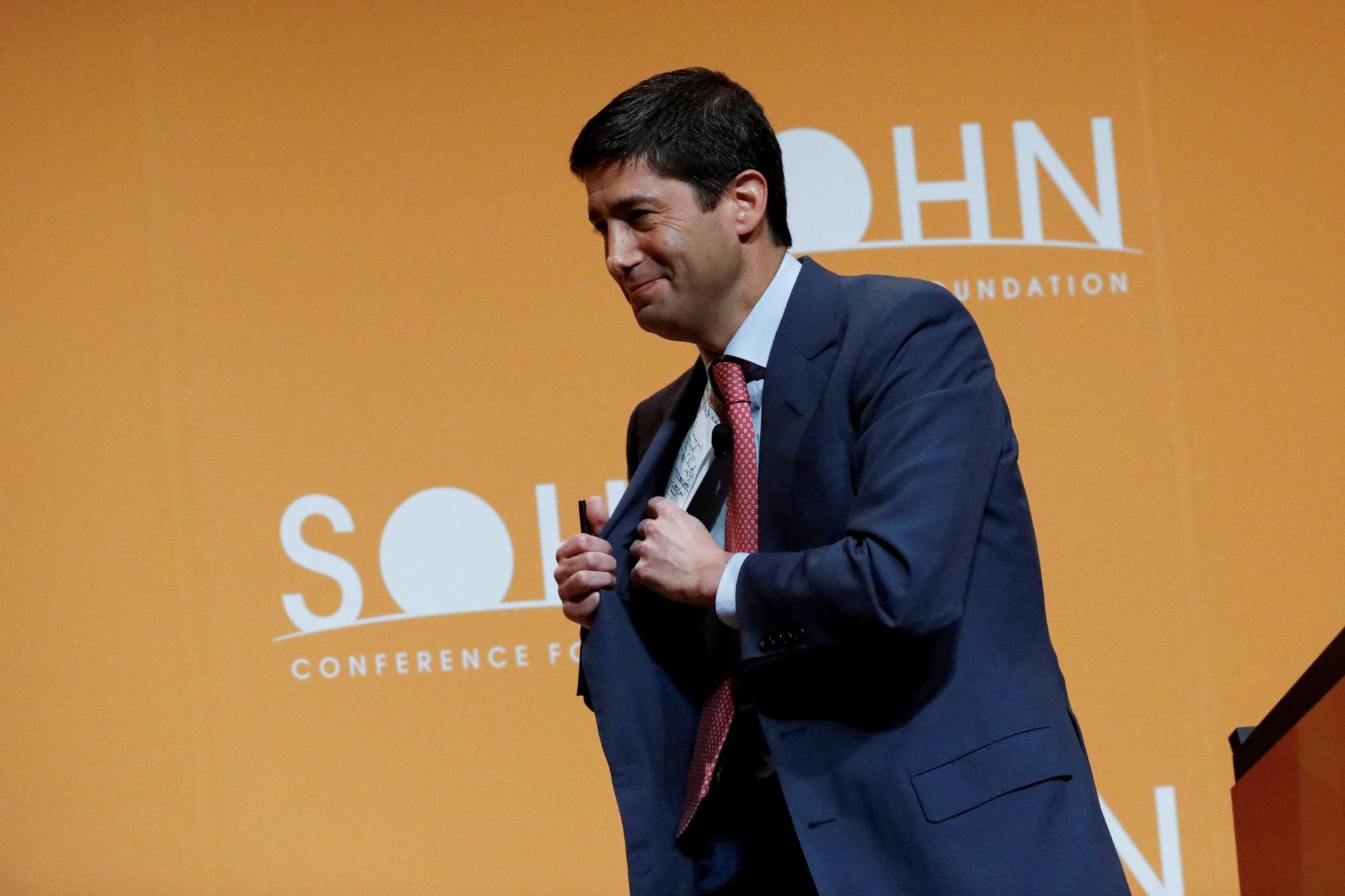 Γουόρς: Ο νέος Βόλκερ ή άλλη μια υπηρέτρια του κεφαλαίου;