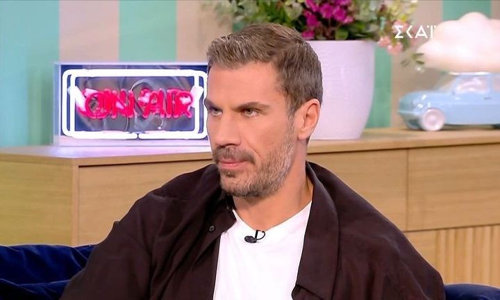 Άκης Πετρετζίκης: «Έκλεισα τα μαγαζιά ενώ ήταν κερδοφόρα» – Η αλήθεια πίσω από την απόφαση του σεφ