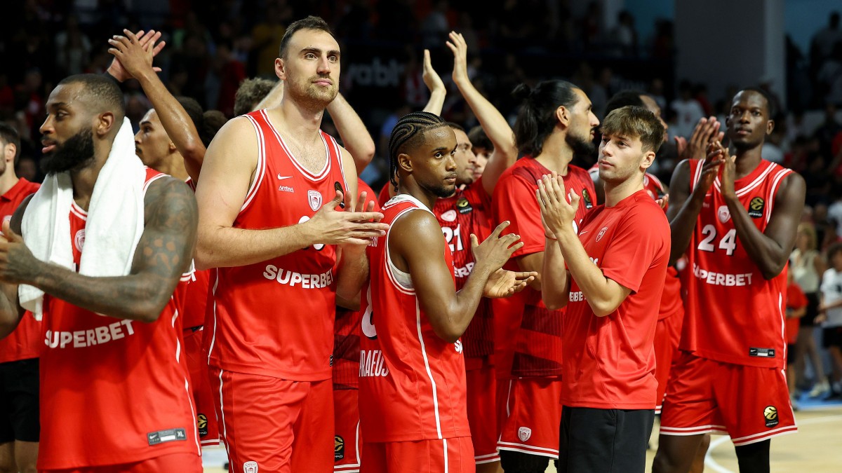 Ολυμπιακός: Η επιστροφή στη Sunel Arena και το εισιτήριο που χωρίζει τους φιλάθλους