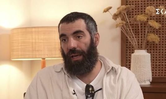 Ρομέν Γαβράς: «Πριν τα 50, θέλω να μιλάω ελληνικά»